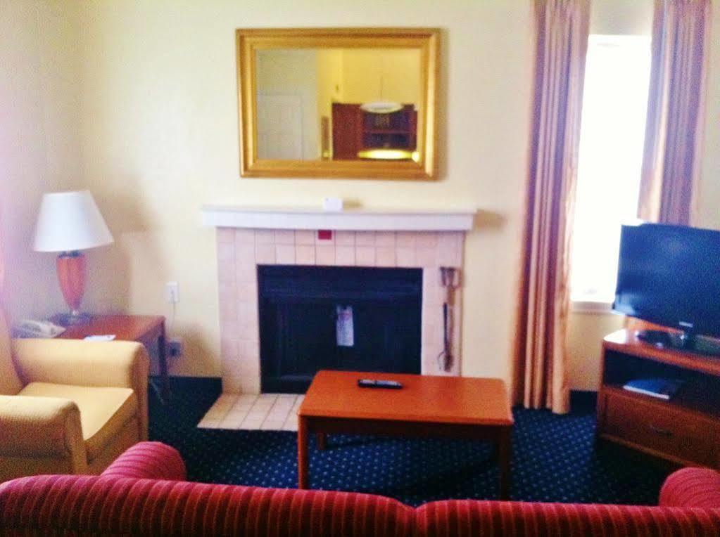 Affordable Suites Of America Grand Rapids Kentwood Exterior foto
